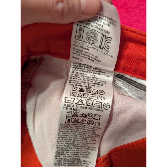 LEVI'S Women's Size 6 Orange Capri Jeans Pants Stretch Cuffed Hem - Picture 7 of 7